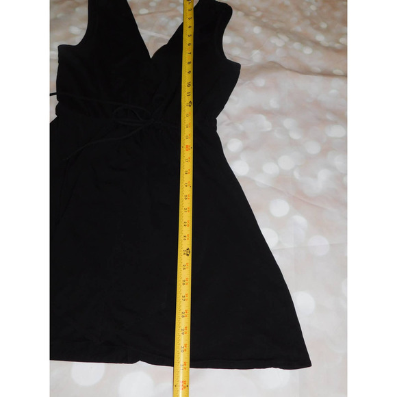 ANTHROPOLOGIE MERMAID TAG WOMENS SIZE: S BLACK FRONT TIE - Picture 7 of 10